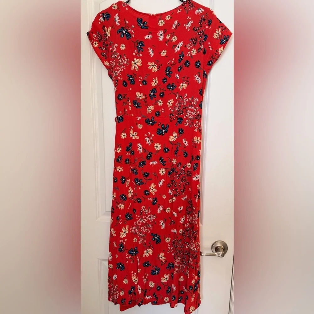 Cottagecore Red Floral Flowy Boho Tomato Midi Wrap Dress Feminine Size 8 H&M - Picture 3 of 15